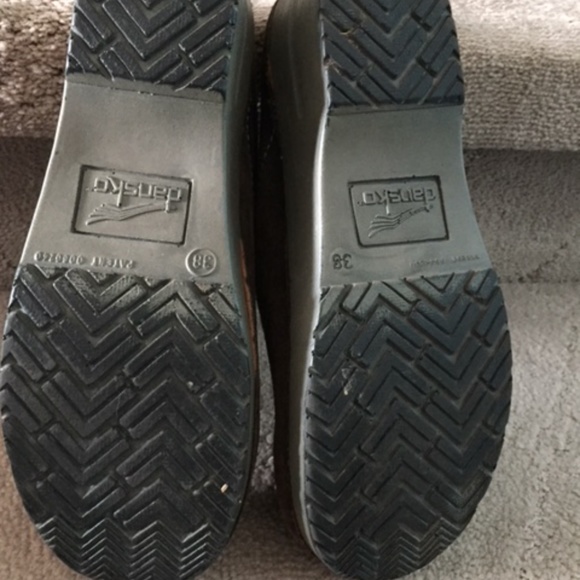 Shoes - Picture 3 of 3